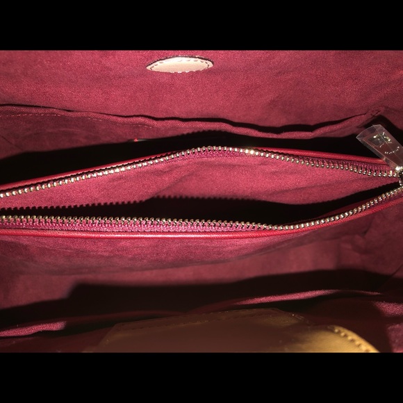 Brand New! Classy but fun!!! Take a look! - Picture 4 of 5